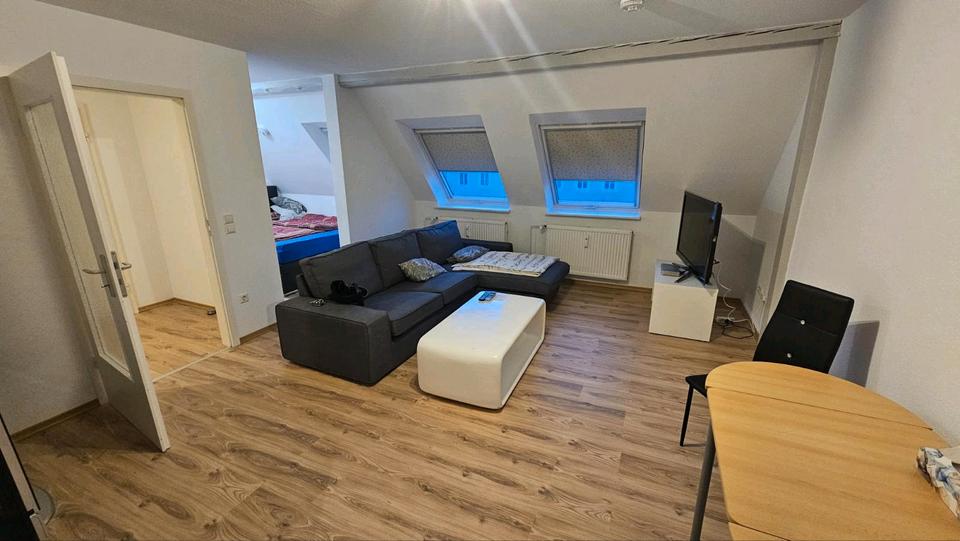 Dachgeschoßwohnung Wolfsburg - 2 Zimmer, 39 m&sup2;, 371&euro; | Angebot:25756561