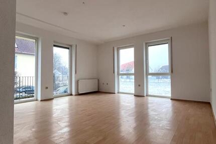 Wohnung Bad Neustadt an der Saale - 3 Zimmer, 94 m&sup2;, 843&euro; | Angebot:24691130