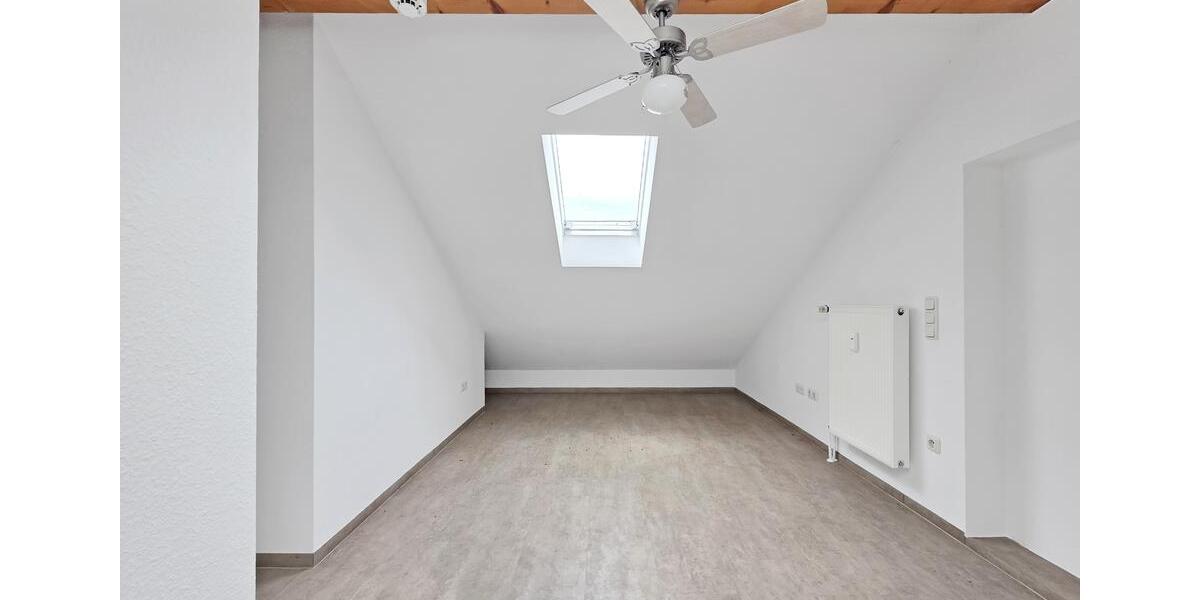Dachgeschoßwohnung Neu-Anspach Anspach - 3 Zimmer, 67 m&sup2;, 890&euro; | Angebot:26518084