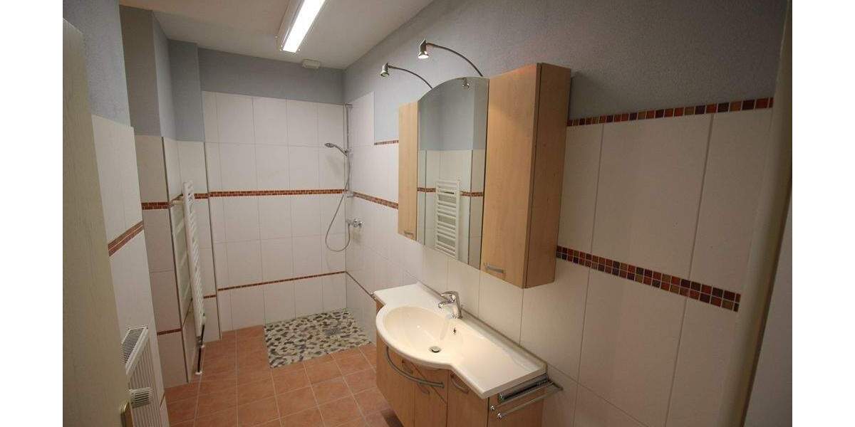 Gewerbeobjekt Schwerin Paulsstadt - 1.200&euro; | Angebot:26160477