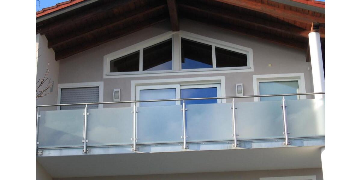 Dachgeschoßwohnung Ingolstadt Nordost - 3 Zimmer, 120 m&sup2;, 1.250&euro; | Angebot:25613997