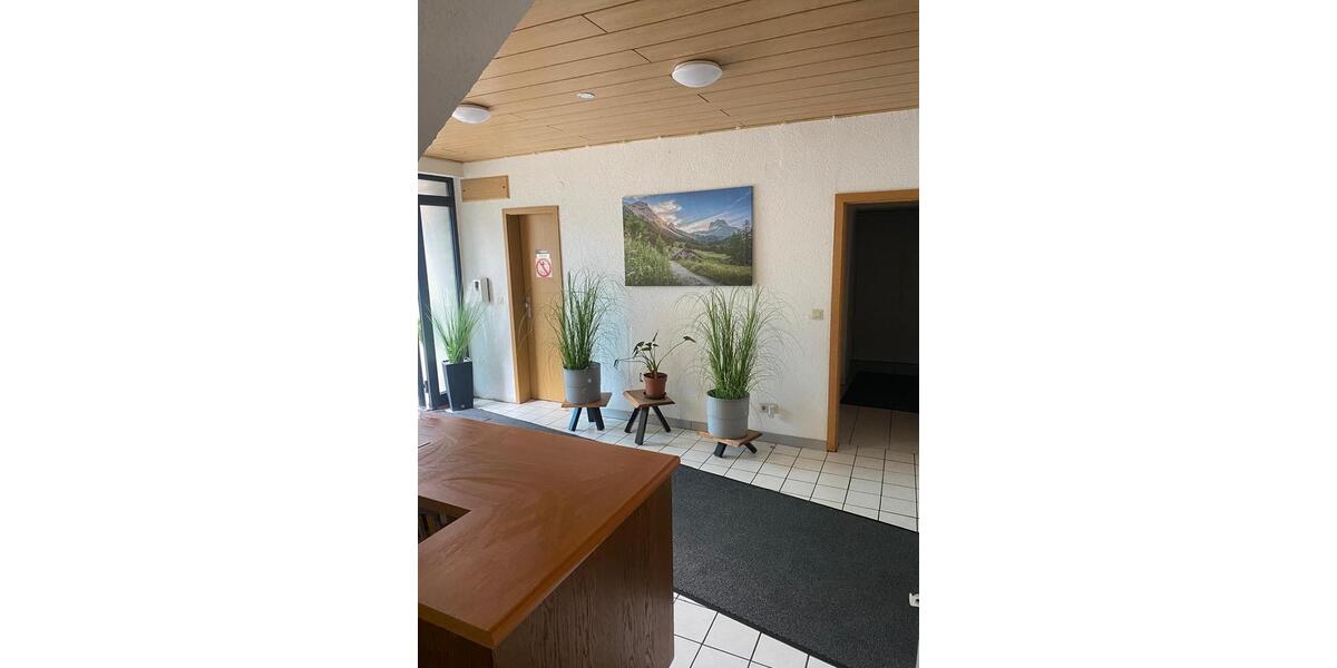 Wohnen auf Zeit Albertshofen - 9 Zimmer, 15 m&sup2;, 18&euro; | Angebot:24505272