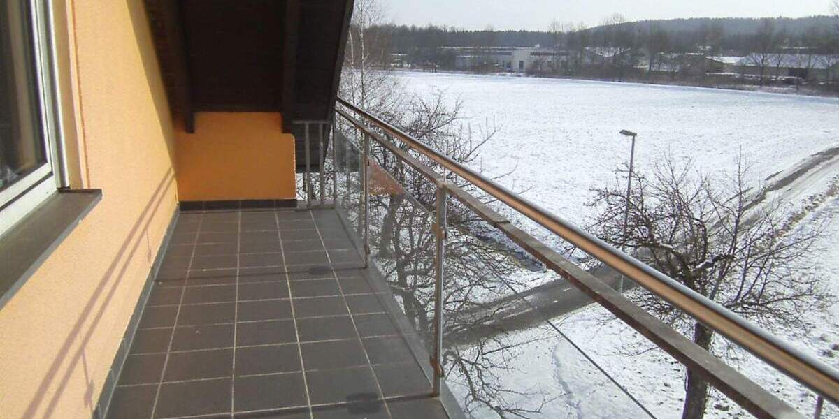 Mehrfamilienhaus, Wohnhaus Sulzbach-Rosenberg Unterschwaig - 8 Zimmer, 250 m&sup2;, 2.060&euro; | Angebot:25665485