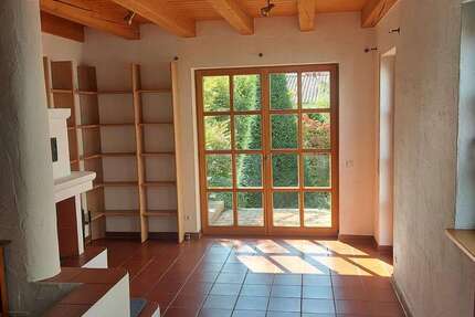 Haus zum Mieten in Weilheim 2.300 € 243 m² 6 zimmer