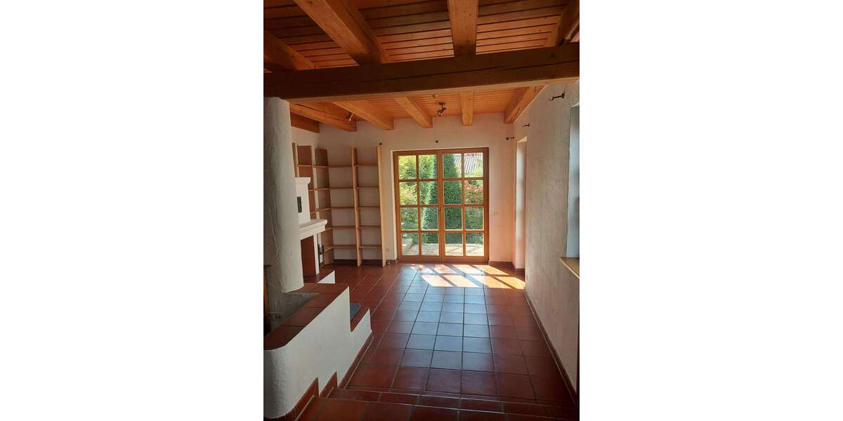 Haus zum Mieten in Weilheim 2.300 € 243 m² 6 zimmer