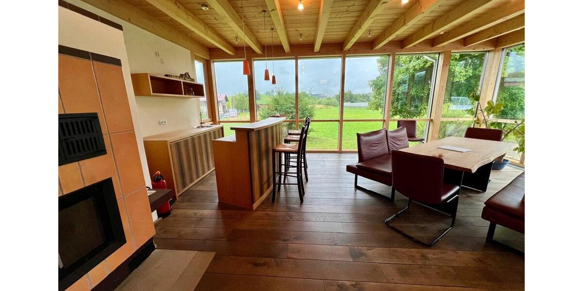 Büro Gewerbe Studio Atelier Praxis Office Holzhaus Bergblick EBK zimmer