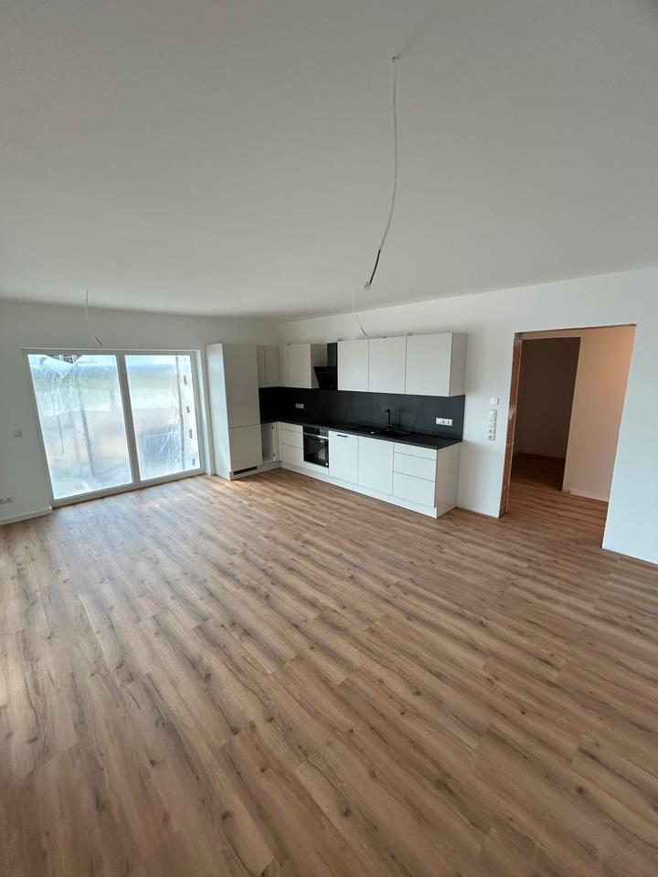 Wohnung NeubauWohnung Neubau mit WBS ab 4 Personen