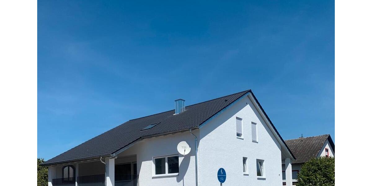 Etagenwohnung Teublitz - 7 Zimmer, 215 m&sup2;, 1.400&euro; | Angebot:26183694