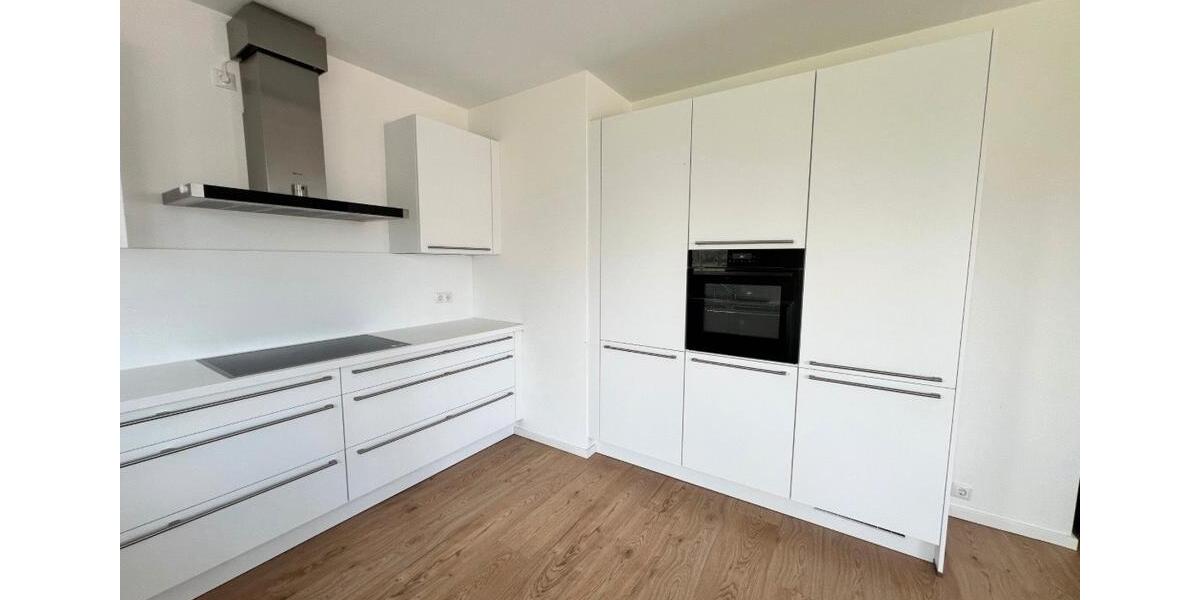 Etagenwohnung Heinsberg - 4 Zimmer, 122 m&sup2;, 1.650&euro; | Angebot:25887370