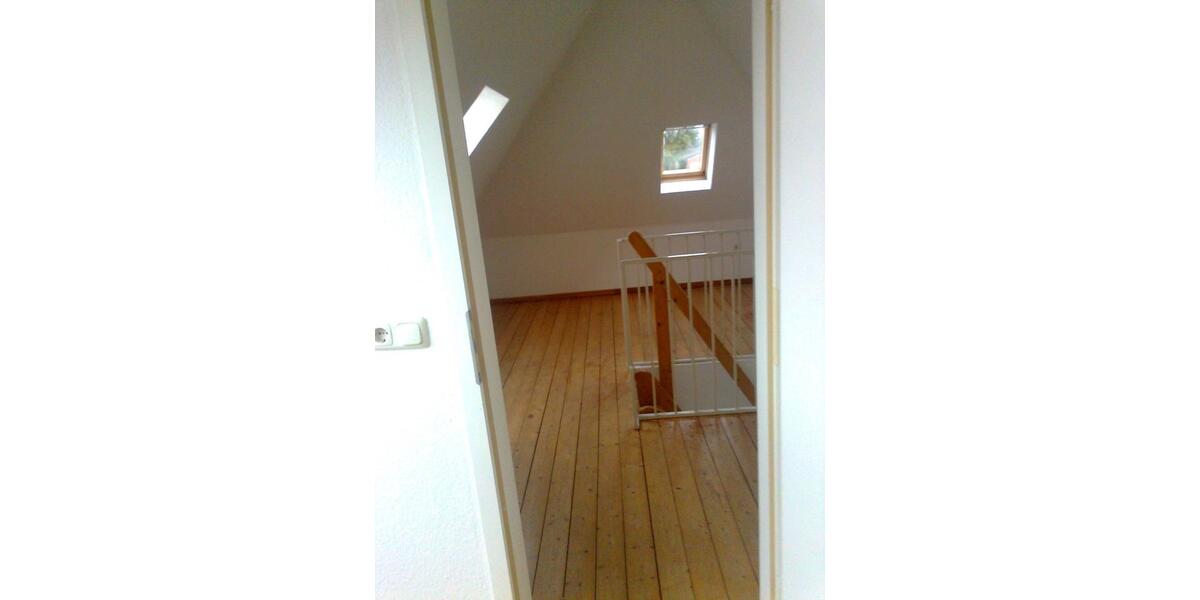 Dachgeschoßwohnung Lübtheen - 3 Zimmer, 75 m&sup2;, 480&euro; | Angebot:26463574
