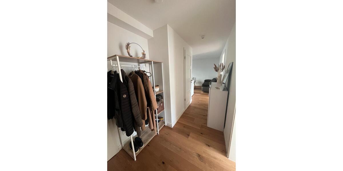 Etagenwohnung Stuttgart Stuttgart-Mitte - 3 Zimmer, 74 m&sup2;, 1.400&euro; | Angebot:26420783