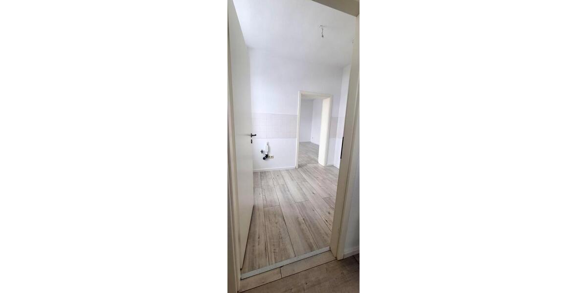 Dachgeschoßwohnung Magdeburg Beyendorf-Sohlen - 4 Zimmer, 96 m&sup2;, 595&euro; | Angebot:26481149