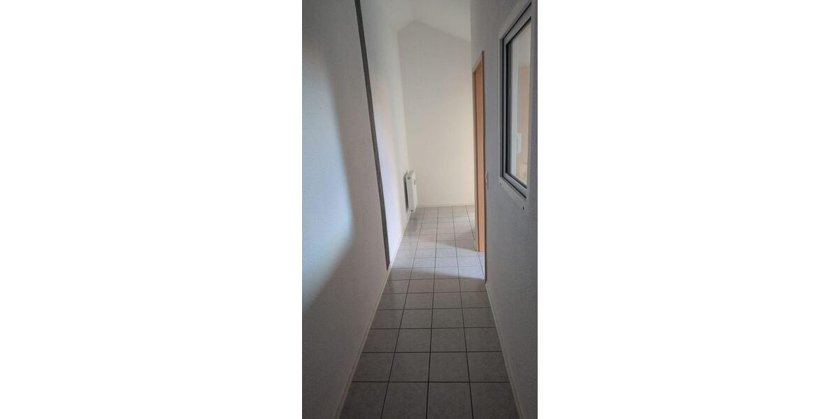 Dachgeschoßwohnung Kirchberg im Wald - 2 Zimmer, 55 m&sup2;, 350&euro; | Angebot:26612642