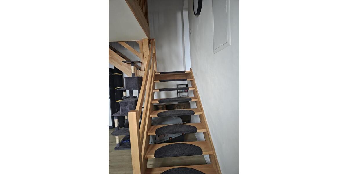 Dachgeschoßwohnung Fritzlar - 4 Zimmer, 105 m&sup2;, 800&euro; | Angebot:26144923