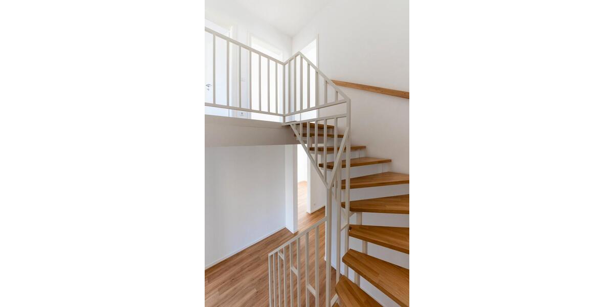 Maisonettenwohnung Mönchengladbach - 4 Zimmer, 101 m&sup2;, 1.550&euro; | Angebot:26422000