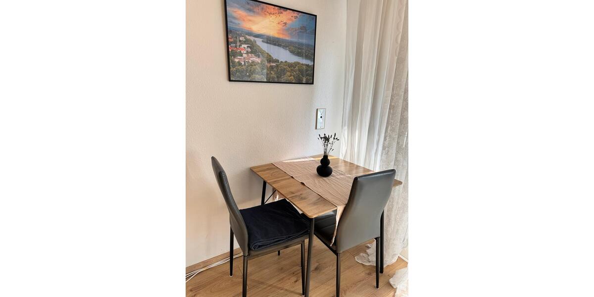 Hochparterre Hannover Vahrenwald-List - 1 Zimmer, 38 m&sup2;, 1.050&euro; | Angebot:25427711