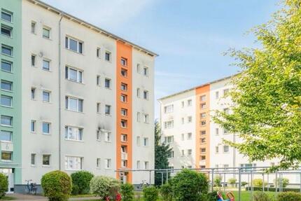 Wohnung Borna - 2 Zimmer, 47 m&sup2;, 399&euro; | Angebot:27580003