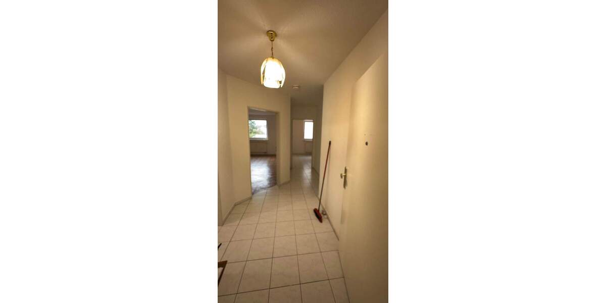 Etagenwohnung Parchim - 3 Zimmer, 65 m&sup2;, 500&euro; | Angebot:25845291