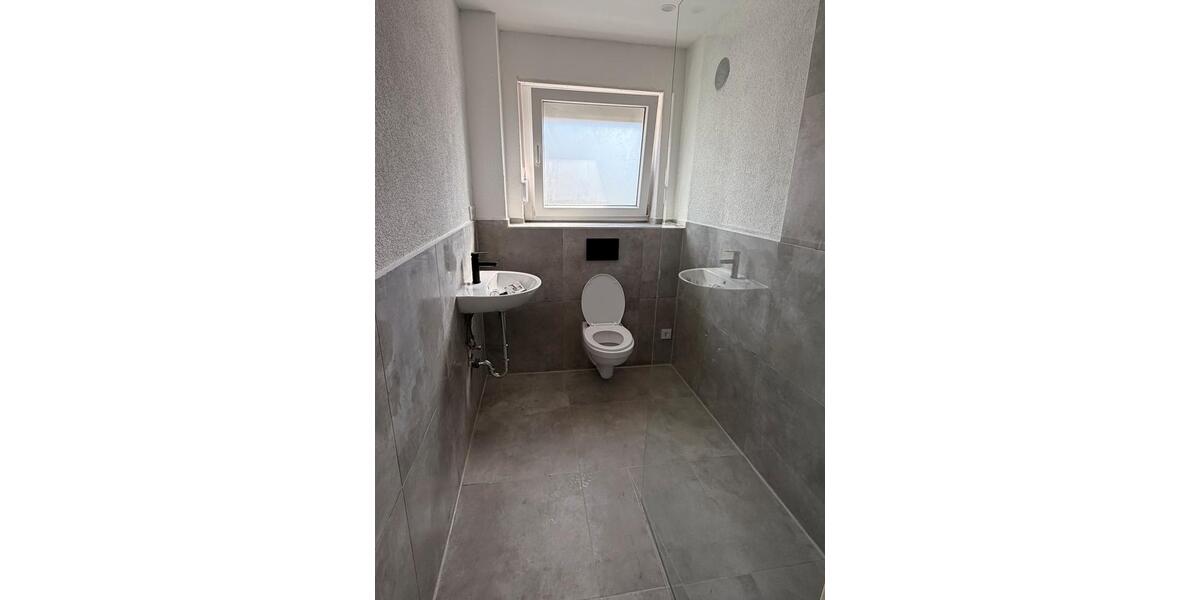 Etagenwohnung Saarbrücken West - 3 Zimmer, 63 m&sup2;, 600&euro; | Angebot:26210910