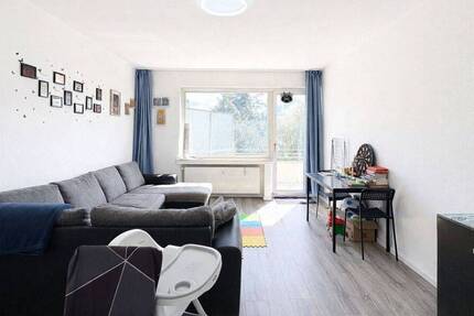 Wohnung Düsseldorf Holthausen - 3 Zimmer, 87 m&sup2;, 1.200&euro; | Angebot:25910739
