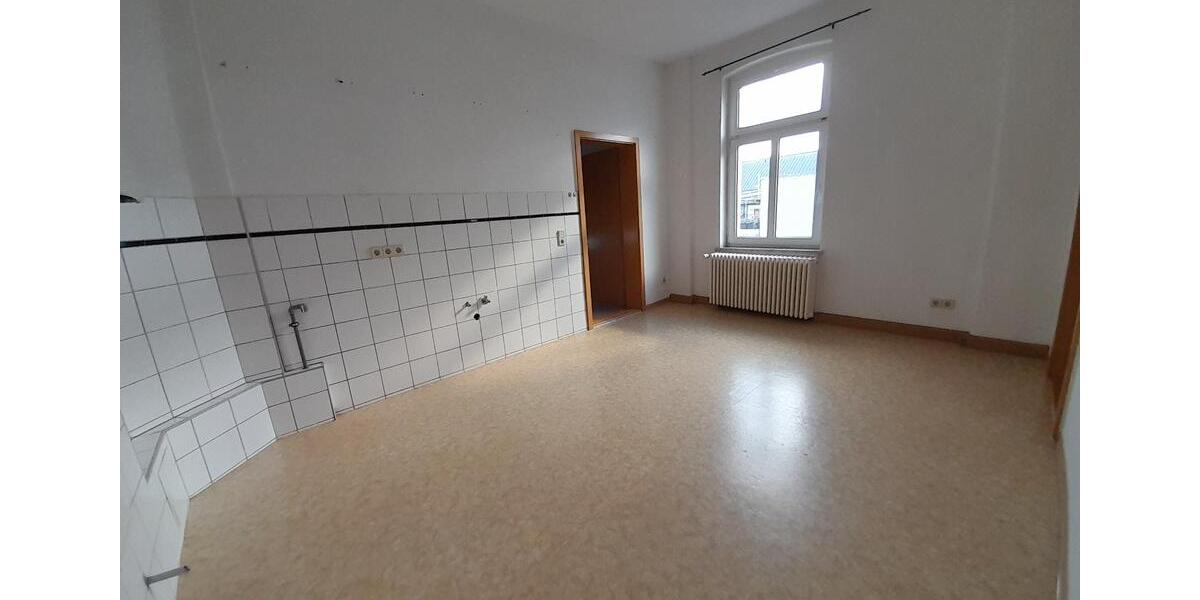 Dachgeschoßwohnung Merseburg - 3.5 Zimmer, 105 m&sup2;, 525&euro; | Angebot:22129093