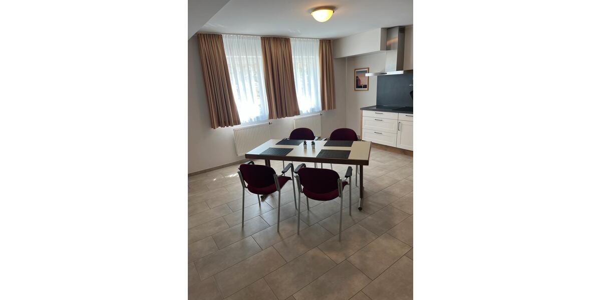 Wohnen auf Zeit Allershausen - 1 Zimmer, 16 m&sup2;, 550&euro; | Angebot:25870471