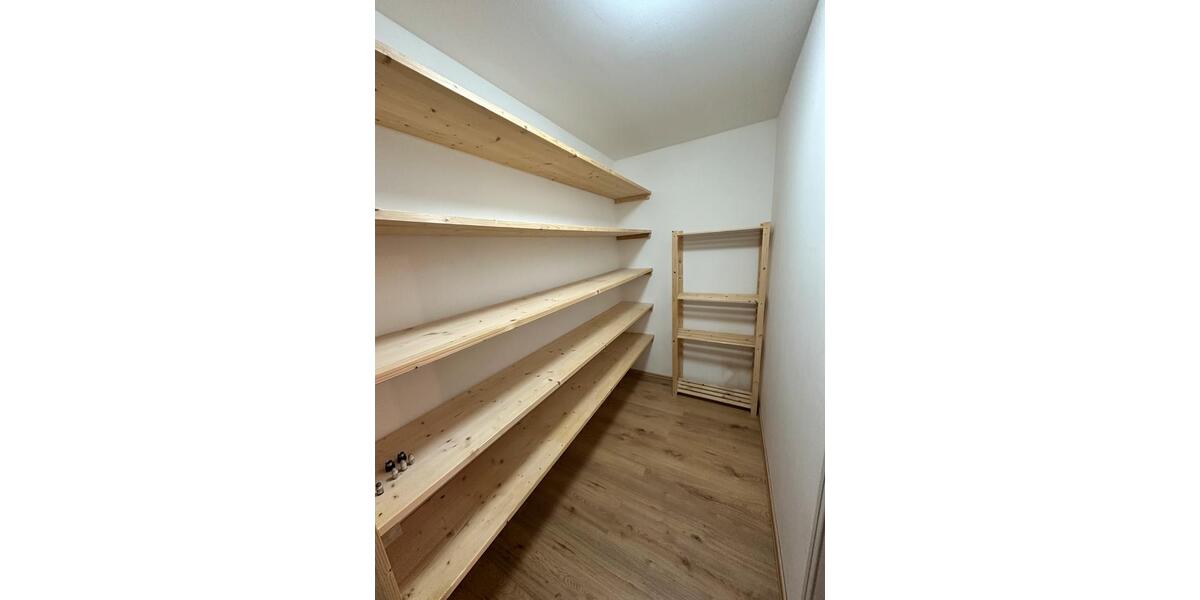 Erdgeschoßwohnung Oer-Erkenschwick Erkenschwick - 6 Zimmer, 155 m&sup2;, 1.599&euro; | Angebot:26122178