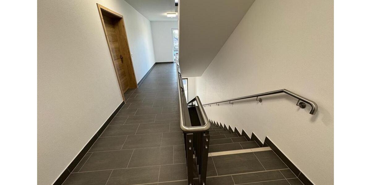 Etagenwohnung Schwarzatal - 2 Zimmer, 60 m&sup2;, 324&euro; | Angebot:25859752