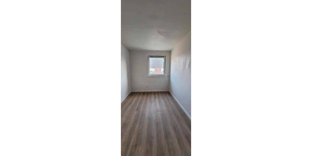 Etagenwohnung Hückelhoven - 2 Zimmer, 50 m&sup2;, 875&euro; | Angebot:24804546