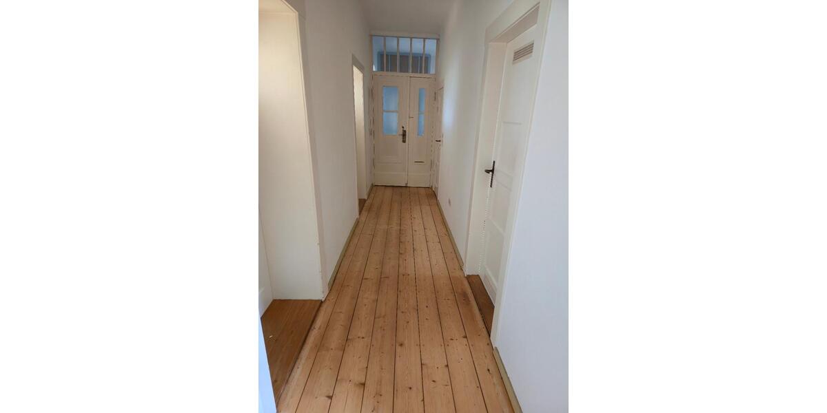 Etagenwohnung Aschersleben - 4 Zimmer, 81 m&sup2;, 425&euro; | Angebot:26443163