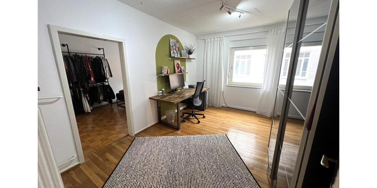 Etagenwohnung Weinheim - 3 Zimmer, 110 m&sup2;, 1.200&euro; | Angebot:24862531