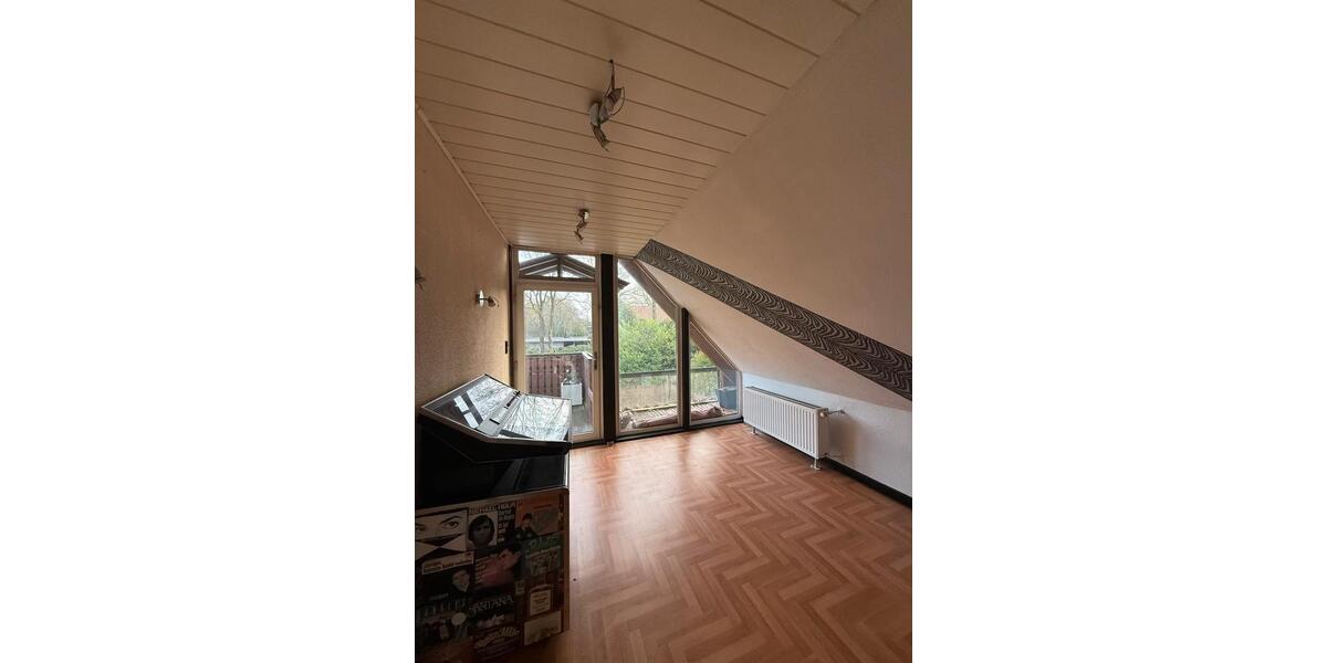 Maisonettewohnung in Oldenburg Ofenerdiek, Kamin, Balkon, Loggia 4 zimmer