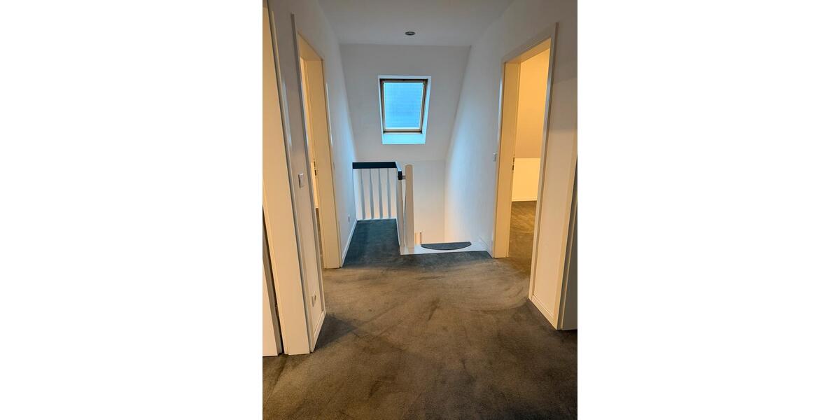 Einfamilienhaus Papenburg - 6 Zimmer, 150 m&sup2;, 1.575&euro; | Angebot:24850929