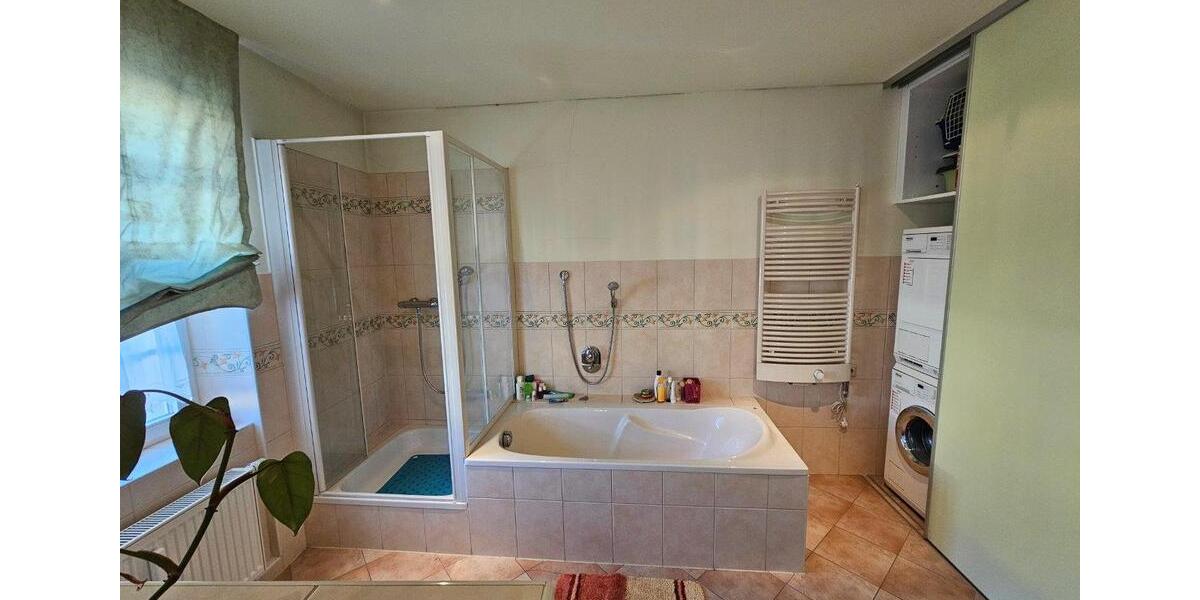 Etagenwohnung Spremberg - 3 Zimmer, 106 m&sup2;, 750&euro; | Angebot:26022788