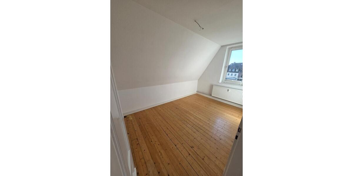 Etagenwohnung Bielefeld Schildesche - 4 Zimmer, 75 m&sup2;, 890&euro; | Angebot:26689293