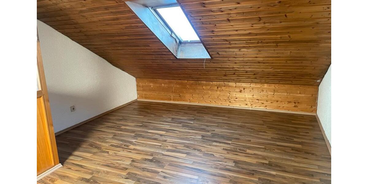 Einfamilienhaus Röthenbach an der Pegnitz - 2 Zimmer, 60 m&sup2;, 800&euro; | Angebot:26080469
