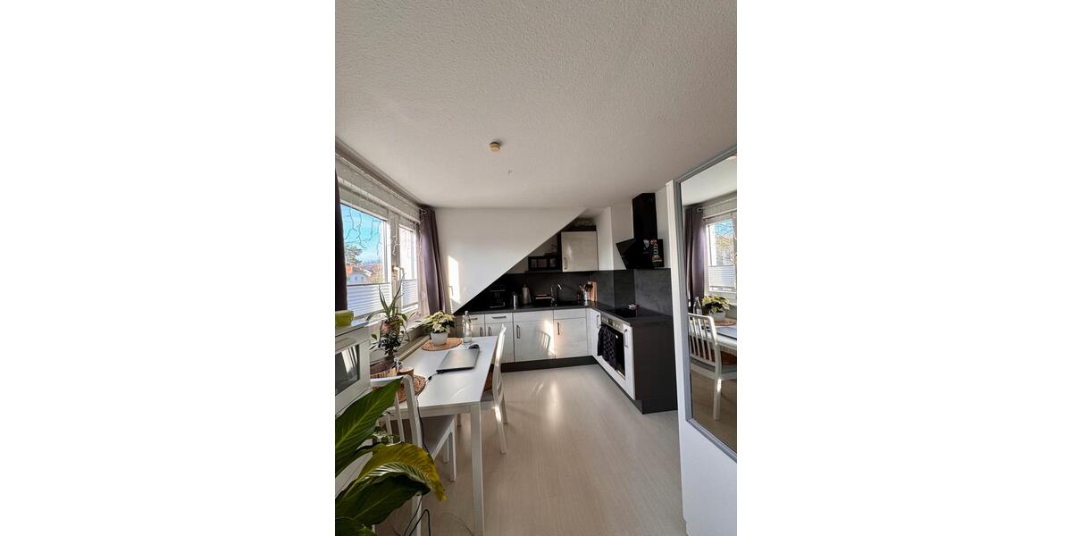 1-Zimmer-Dachgeschosswohnung in Bergisch Gladbach-Hebborn 1 zimmer