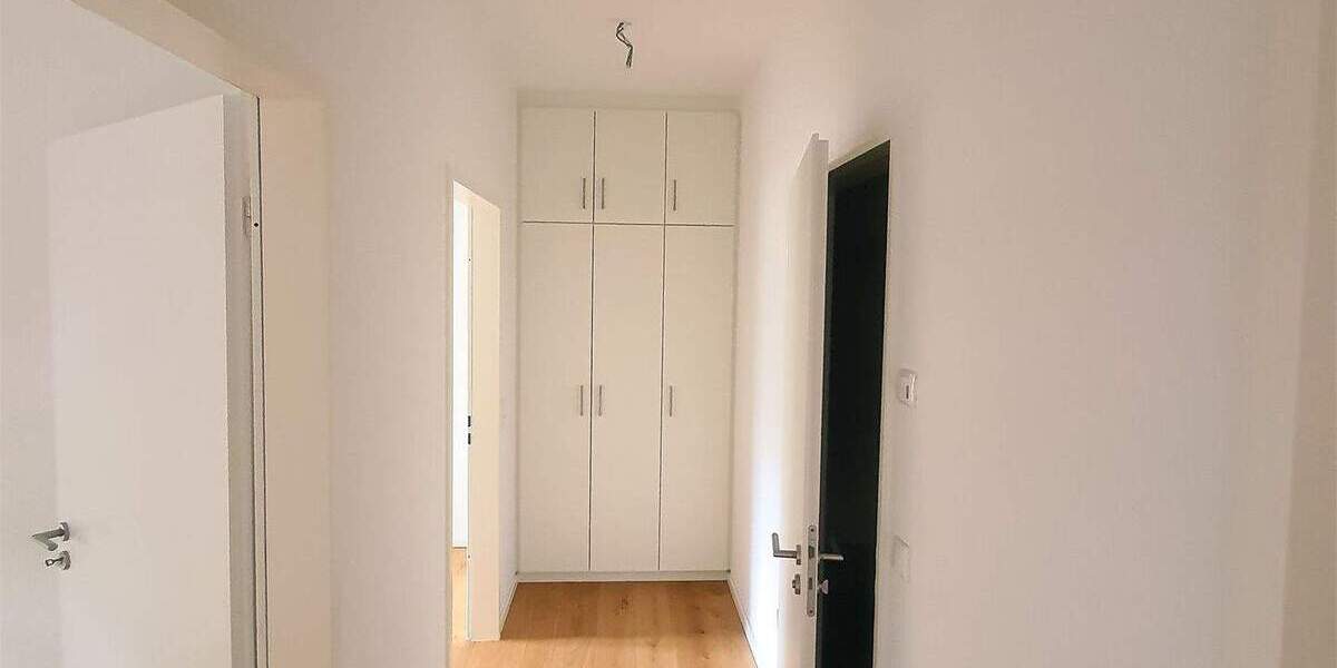 Etagenwohnung Nienburg - 4 Zimmer, 110 m&sup2;, 1.218&euro; | Angebot:25770484