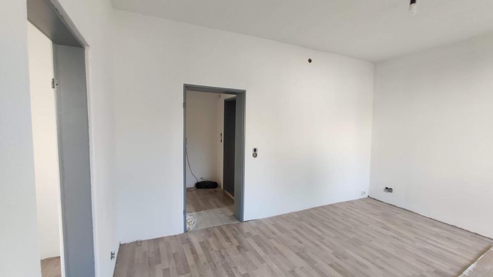 Erdgeschoßwohnung Selb - 2 Zimmer, 52 m&sup2;, 450&euro; | Angebot:24732948