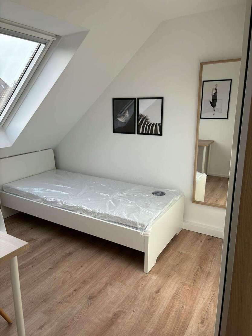WG-Zimmer in Stuttgart 600 € 10 m² zimmer
