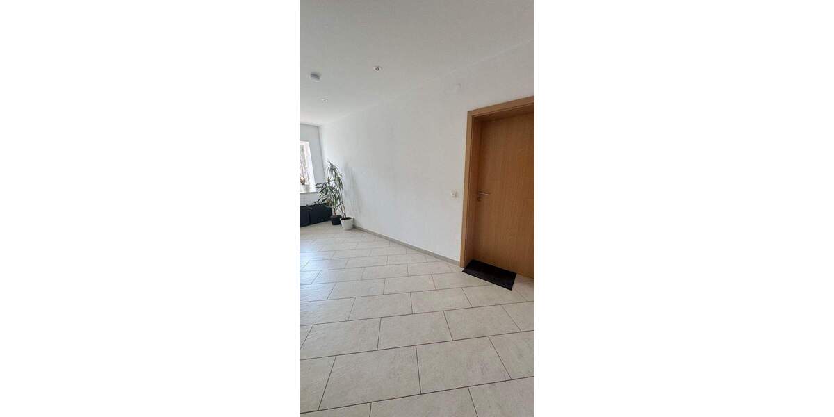 Etagenwohnung Berching Pollanten - 3 Zimmer, 94 m&sup2;, 880&euro; | Angebot:25668726