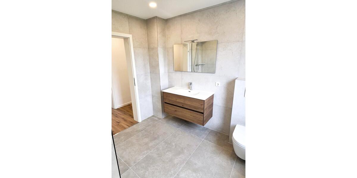 Erdgeschoßwohnung Höhr-Grenzhausen Grenzhausen - 5 Zimmer, 120 m&sup2;, 1.150&euro; | Angebot:25925118