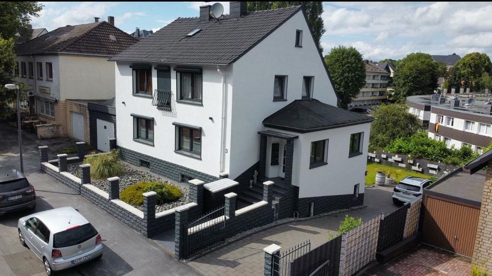 2,5 Zimmer Wohnung mit Einbauküche in Cronenberg
