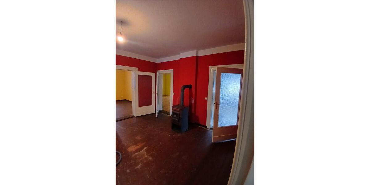 Etagenwohnung Jüterbog - 5 Zimmer, 149 m&sup2;, 1.150&euro; | Angebot:24850071