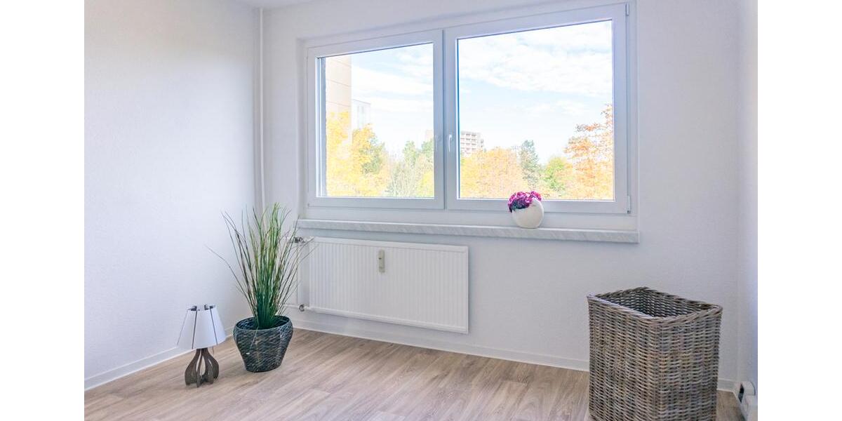 Etagenwohnung Chemnitz Helbersdorf - 5 Zimmer, 99 m&sup2;, 481&euro; | Angebot:26681278