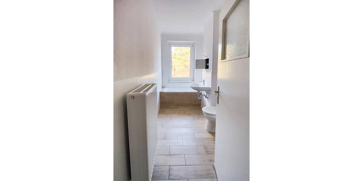 Etagenwohnung Jänschwalde Kolonie - 2 Zimmer, 50 m&sup2;, 249&euro; | Angebot:25838367