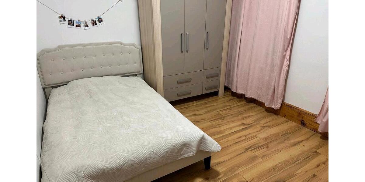 Drei-Zimmer-Wohnung zu vermieten. 3 zimmer