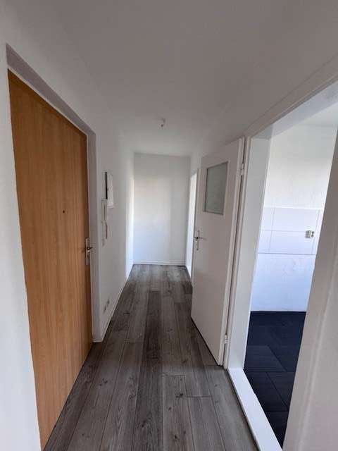 Wohnung zum Mieten in Roßwein 200 € 31.6 m²