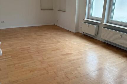Wohnung Bad Vilbel - 2.5 Zimmer, 70 m&sup2;, 900&euro; | Angebot:25943868