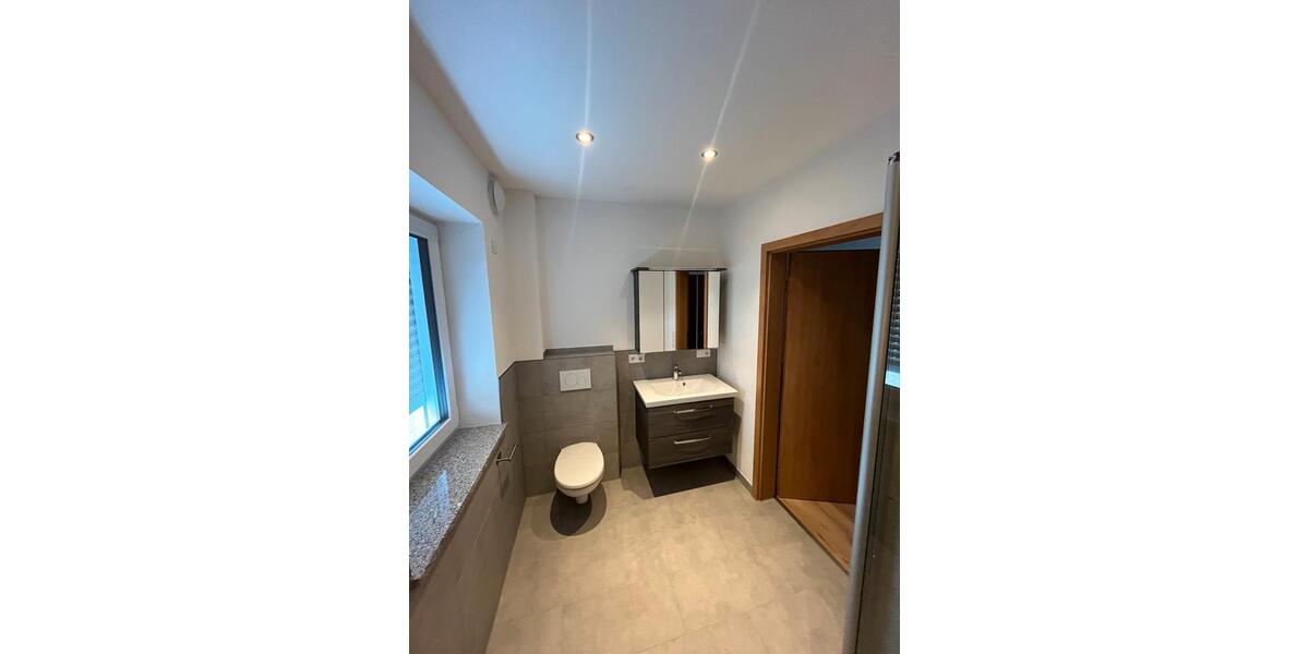 Erdgeschoßwohnung Oberhausen - 1 Zimmer, 24 m&sup2;, 470&euro; | Angebot:24660519